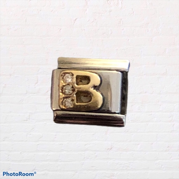 Jewelry - Italian Charm - B with “Diamonds”